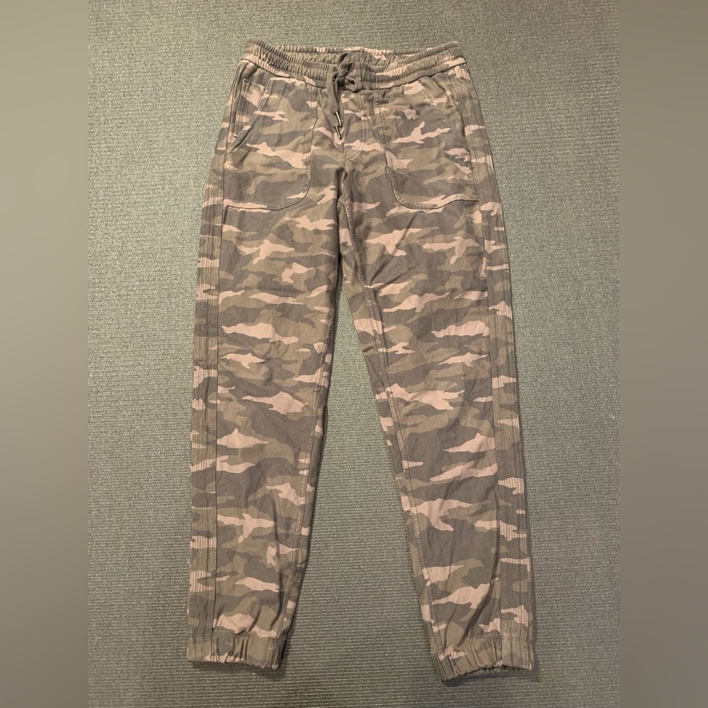 Athleta Farallon Camo Jogger Pants Sweats 535275 Women's Size‎ 6